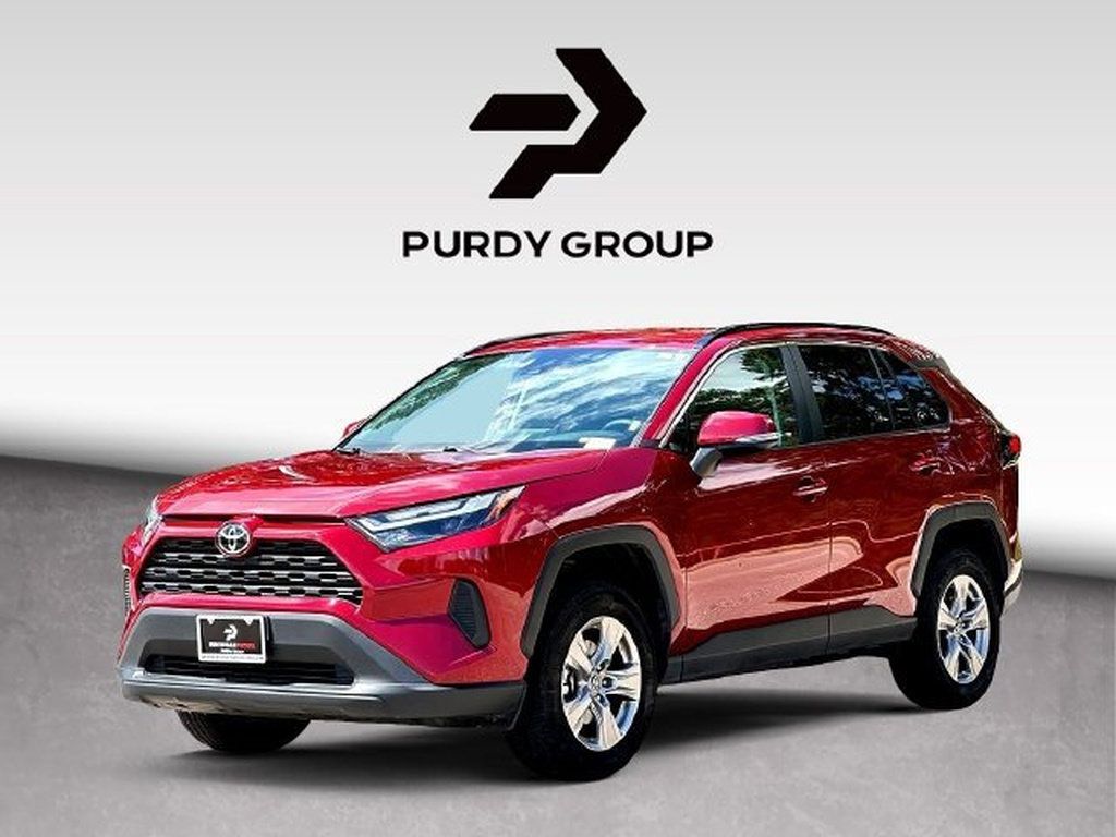 Certified 2025 Toyota RAV4 XLE AWD/4WD image 4