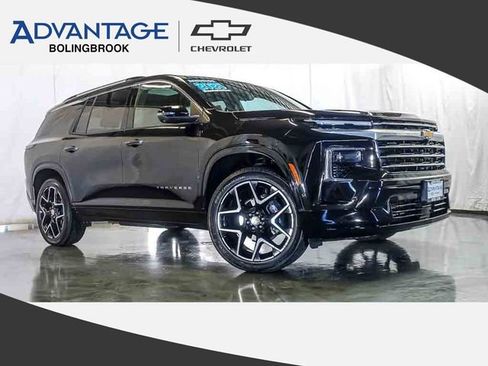 Used 2025 Chevrolet Traverse High Country FWD image 1