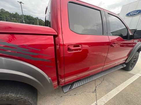 Used 2018 Ford F150 XLT w/ Equipment Group 302A Luxury AWD/4WD image 21
