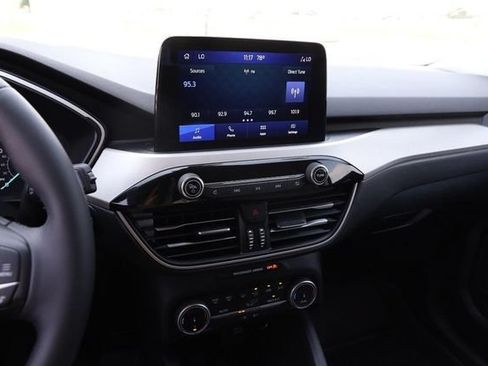 Certified 2022 Ford Escape SE w/ SE Sport Appearance Package FWD image 20