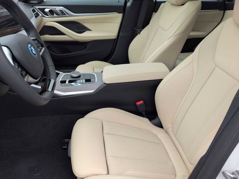 New 2026 BMW i4 xDrive40i w/ Premium Package image 15