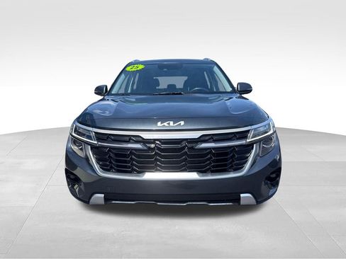 Used 2025 Kia Seltos S FWD image 9