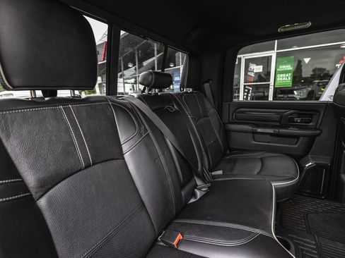 Used 2023 RAM 3500 Limited AWD/4WD image 35