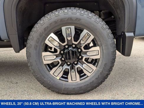 New 2026 GMC Sierra 3500 Denali w/ Denali Reserve Package image 10