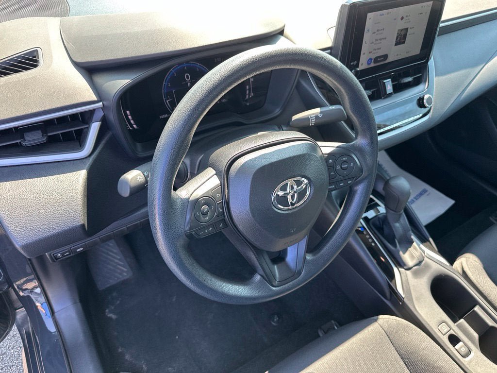 Used 2026 Toyota Corolla LE FWD image 14