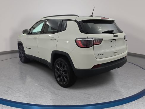 Used 2021 Jeep Compass Latitude w/ Sun and Sound Group AWD/4WD image 7