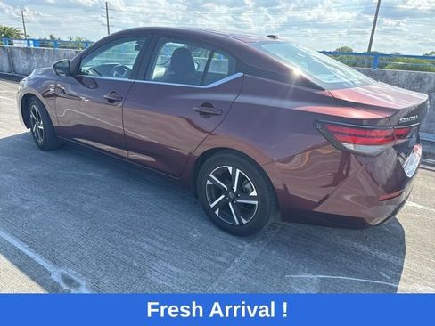 Used 2024 Nissan Sentra SV FWD image 14