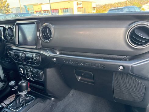 Used 2023 Jeep Wrangler Unlimited w/ 8.4" Radio Group AWD/4WD image 32