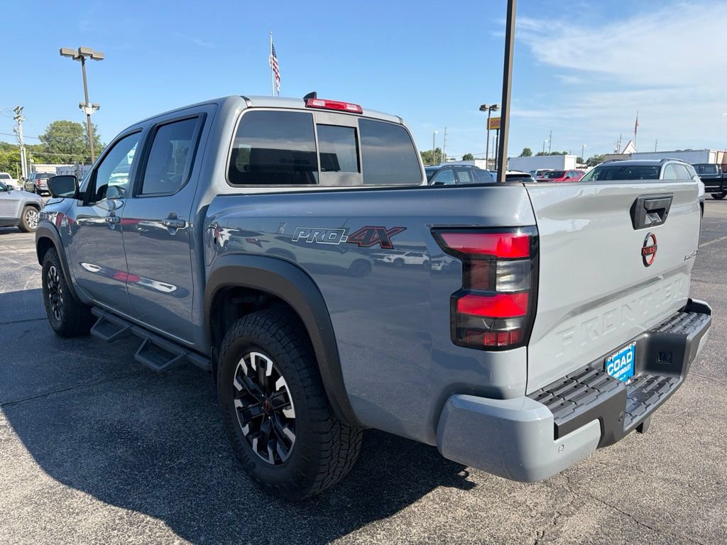 Used 2022 Nissan Frontier PRO-4X AWD/4WD image 5