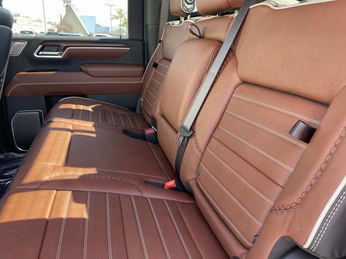 New 2026 GMC Sierra 2500 Denali Ultimate AWD/4WD image 24
