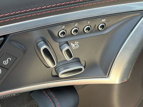 Used 2020 Jaguar F-TYPE Checkered Flag RWD image 7