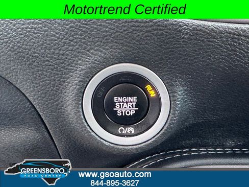 Used 2023 Dodge Challenger SXT image 22