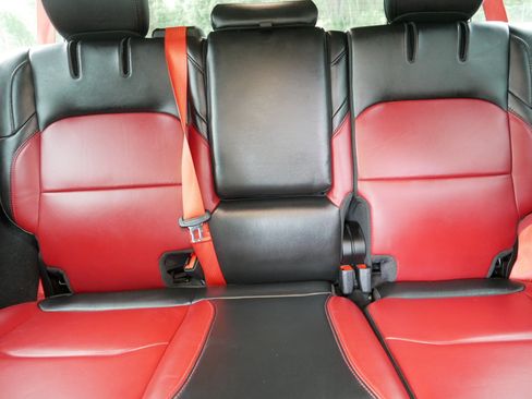 Used 2023 Jeep Wrangler Unlimited Rubicon 4xe AWD/4WD image 13