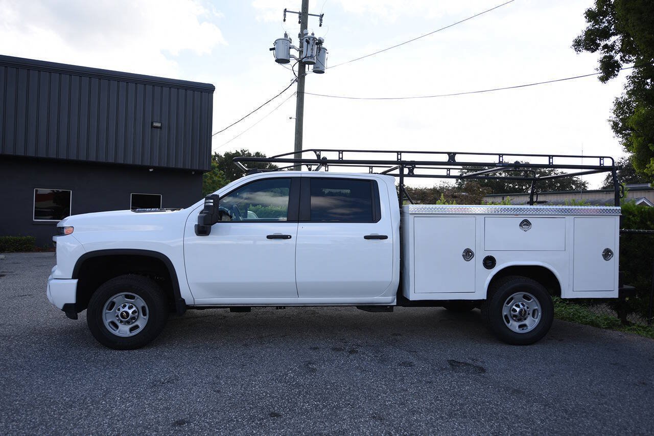 Used 2025 Chevrolet Silverado 2500 W/T w/ WT Convenience Package AWD/4WD image 4