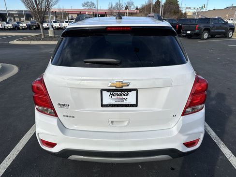 Used 2020 Chevrolet Trax LT image 9