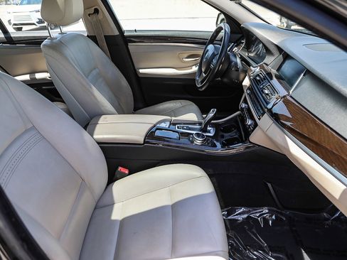 Used 2015 BMW 528i Sedan RWD image 16