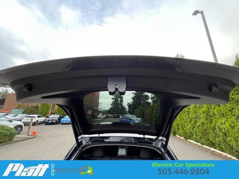 Used 2022 Tesla Model Y Performance image 57