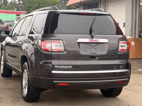 Used 2014 GMC Acadia SLE FWD image 5