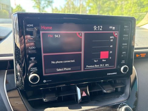 Used 2022 Toyota Corolla LE w/ Carpet Mat Package (TMS) FWD image 14