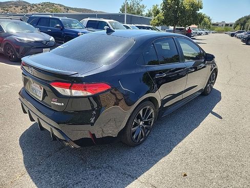 Certified 2024 Toyota Corolla SE w/ SE Package FWD image 5