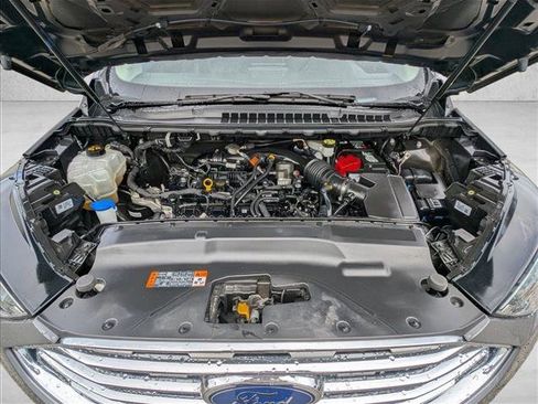 Used 2022 Ford Edge Titanium image 19