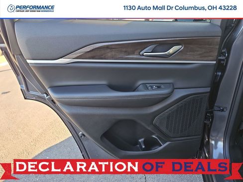 New 2026 Jeep Grand Cherokee Laredo image 14