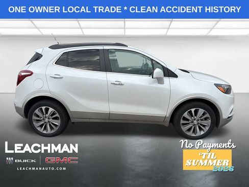 Used 2020 Buick Encore Preferred image 2