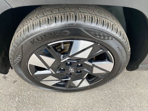 Used 2025 Hyundai Kona SEL image 30