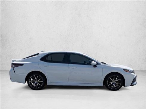 Certified 2024 Toyota Camry SE FWD image 4
