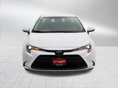 Certified 2024 Toyota Corolla LE FWD image 2