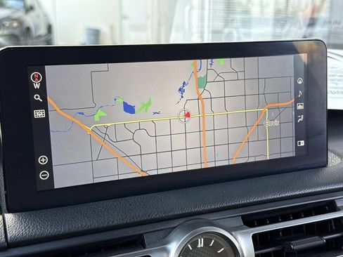 Used 2022 Lexus IS 350 F Sport w/ Navigation Package image 5