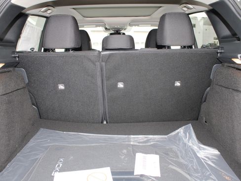 New 2026 Nissan Kicks SV w/ SV Premium Package image 10