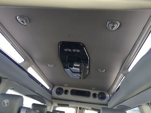 New 2025 GMC Savana 2500 Extended w/ Driver Convenience Package image 37