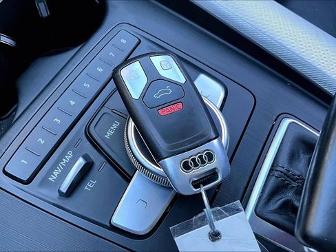 Used 2017 Audi A4 2.0T Premium Plus w/ Premium Plus Package image 34