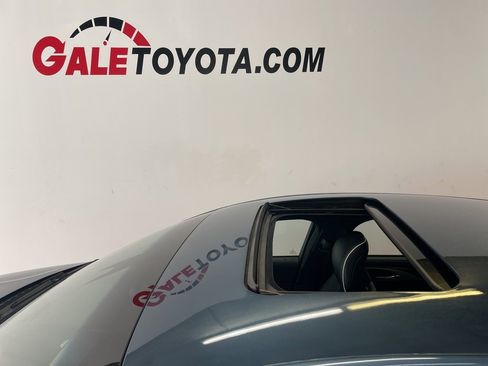 Used 2018 Lincoln MKZ Reserve w/ Drivers Package image 6