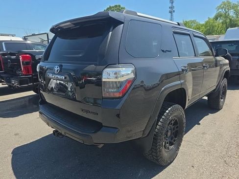 Used 2018 Toyota 4Runner TRD Pro AWD/4WD image 4