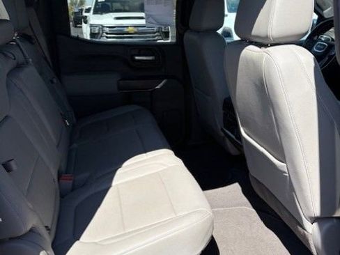 Used 2021 GMC Sierra 1500 SLT RWD image 19