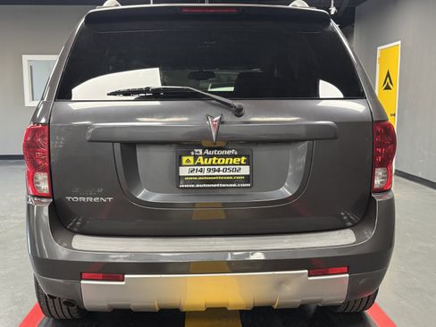 Used 2008 Pontiac Torrent 2WD w/ Preferred Package image 5
