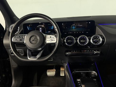 Used 2023 Mercedes-Benz GLA 35 AMG 4MATIC image 13