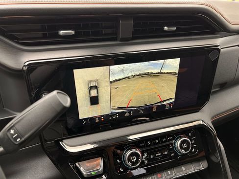 New 2026 GMC Sierra 2500 AT4 w/ AT4 Premium Plus Package image 16