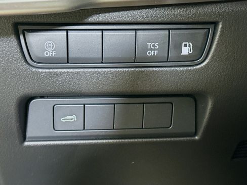 Used 2024 MAZDA CX-90 Plug-In Hybrid w/ Preferred AWD/4WD image 17