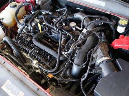 Used 2020 Ford Fusion SE w/ Equipment Group 151A image 46