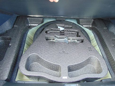 Used 2021 Honda Civic Sport image 11