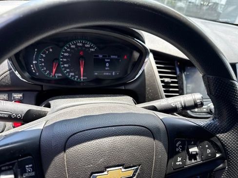 Used 2020 Chevrolet Trax LT AWD/4WD image 11