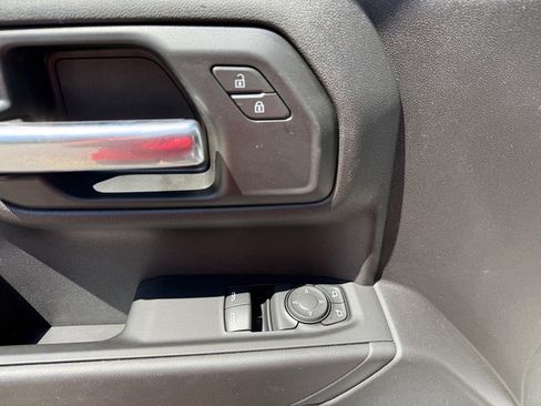 Used 2025 Chevrolet Silverado 1500 W/T RWD image 12