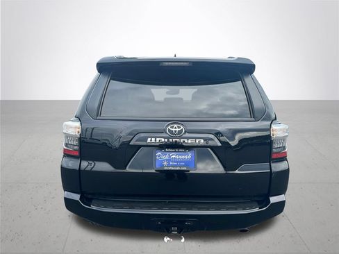 Used 2023 Toyota 4Runner SR5 Premium w/ Moonroof Package AWD/4WD image 9
