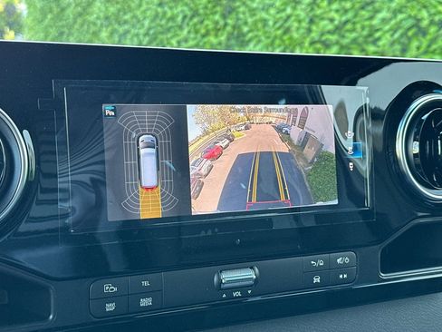 New 2024 Mercedes-Benz Sprinter 144 Cargo image 21