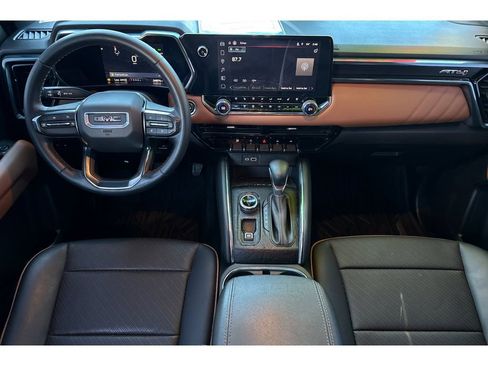 Used 2023 GMC Canyon AT4 w/ AT4 Premium Package image 15