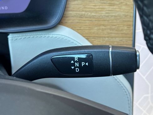 Used 2020 Tesla Model S Long Range AWD/4WD image 17