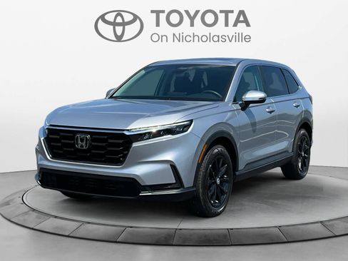 Used 2025 Honda CR-V EX image 1